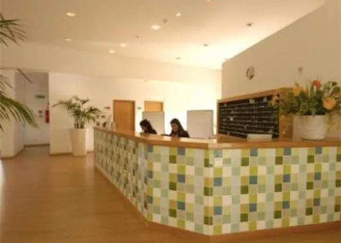 Charming Orada 2-bedroom Duplex With Shared Pool Sleeps 6 * Albufeira