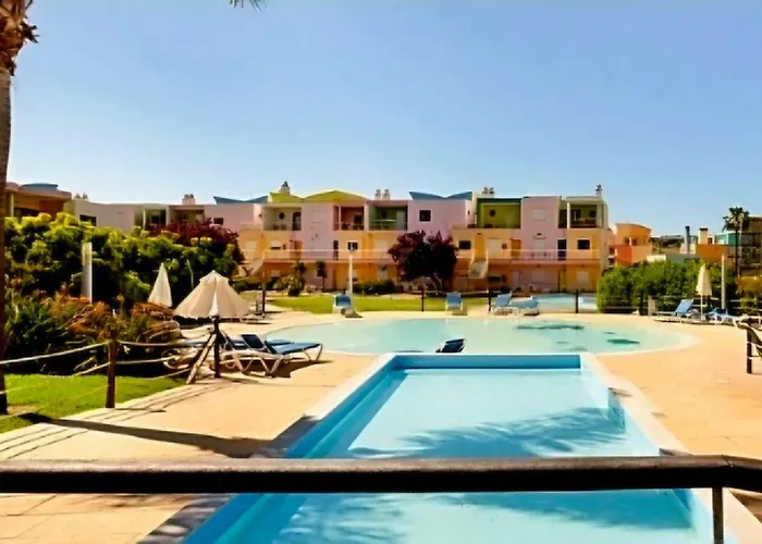 Apartment Charming Orada 2-bedroom Duplex With Shared Pool Sleeps 6 Albufeira