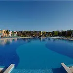 Lejlighed Charming Orada 2-bedroom Duplex With Shared Pool Sleeps 6