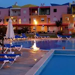 Charming Orada 2-bedroom Duplex With Shared Pool Sleeps 6 Lejlighed *
