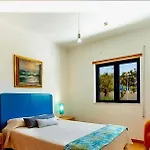 Charming Orada 2-bedroom Duplex With Shared Pool Sleeps 6 Lejlighed