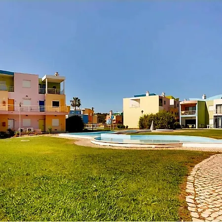 Apartment Charming Orada 2-bedroom Duplex With Shared Pool Sleeps 6 *