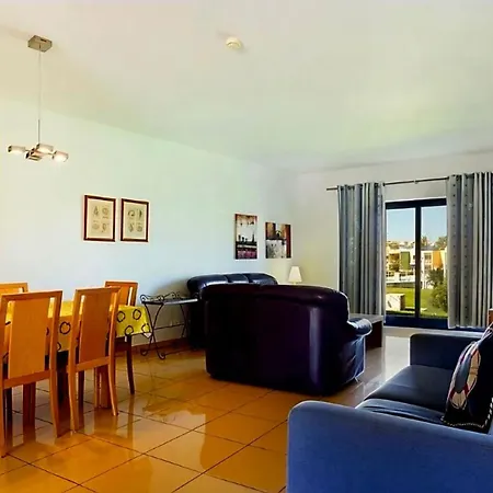 Charming Orada 2-bedroom Duplex With Shared Pool Sleeps 6 Albufeira