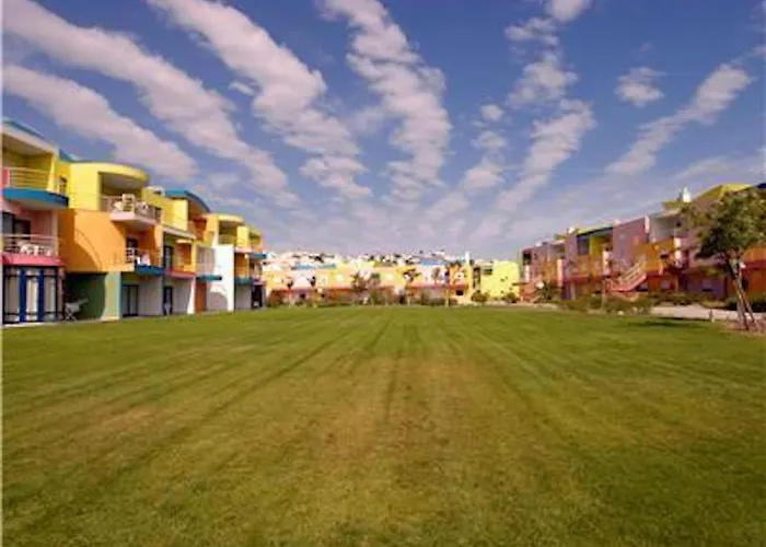 Charming Orada 2-bedroom Duplex With Shared Pool Sleeps 6