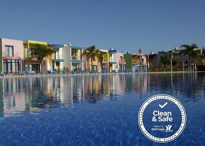 Charming Orada 2-bedroom Duplex With Shared Pool Sleeps 6 *