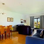 Charming Orada 2-bedroom Duplex With Shared Pool Sleeps 6 Albufeira