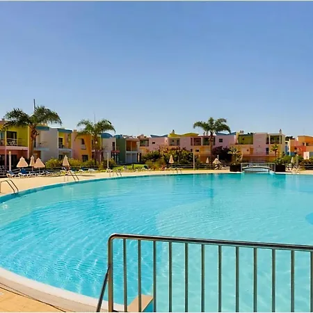 Charming Orada 2-bedroom Duplex With Shared Pool Sleeps 6