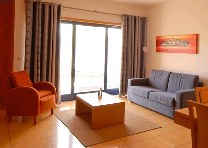Charming Orada 2-bedroom Duplex With Shared Pool Sleeps 6 Apartamento