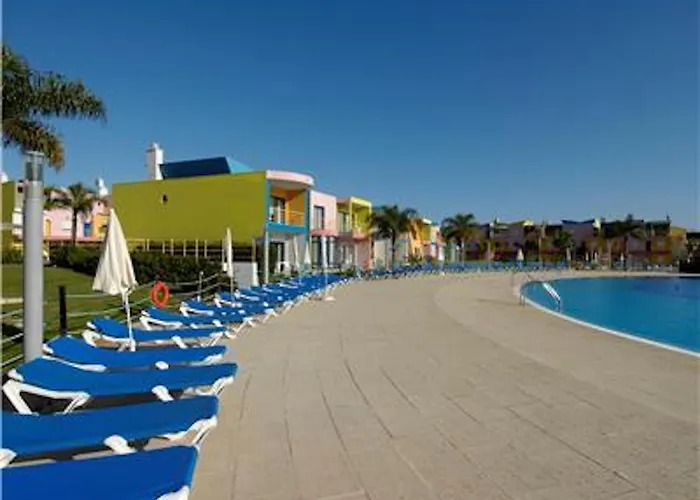 Charming Orada 2-bedroom Duplex With Shared Pool Sleeps 6 * Albufeira