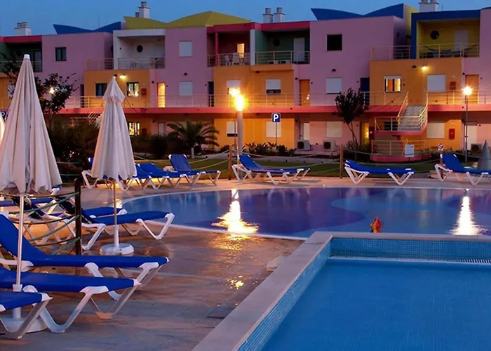 Charming Orada 2-bedroom Duplex With Shared Pool Sleeps 6 Apartamento *