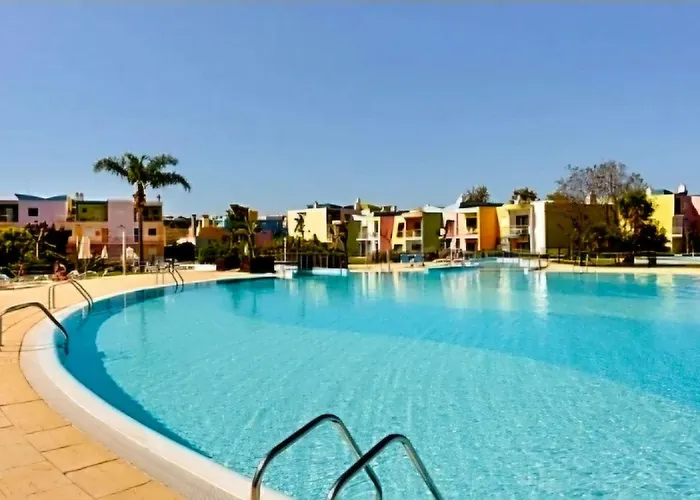 Charming Orada 2-bedroom Duplex With Shared Pool Sleeps 6 Apartamento