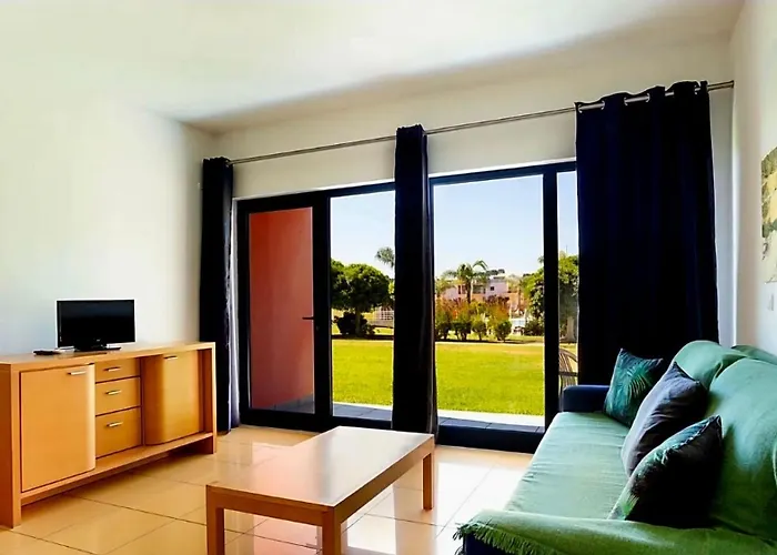 Charming Orada 2-bedroom Duplex With Shared Pool Sleeps 6 Apartamento