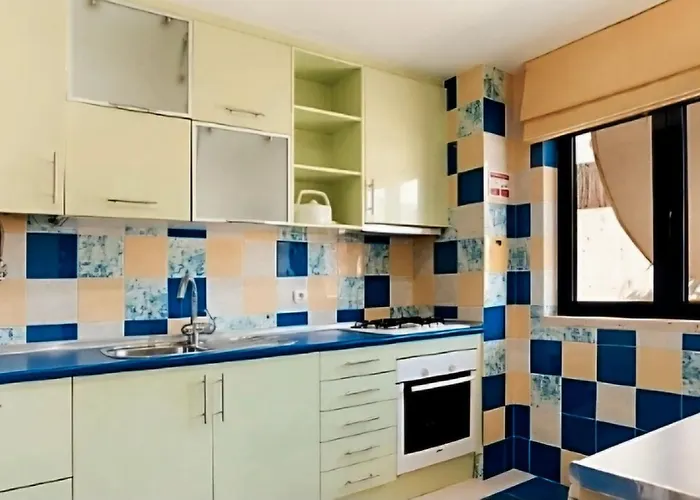 Charming Orada 2-bedroom Duplex With Shared Pool Sleeps 6 Albufeira